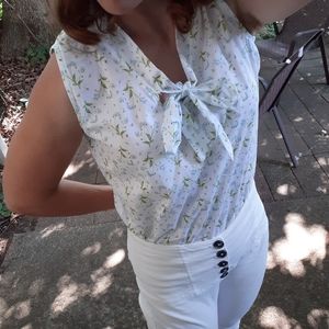 Sleeveless Cotton Blouse